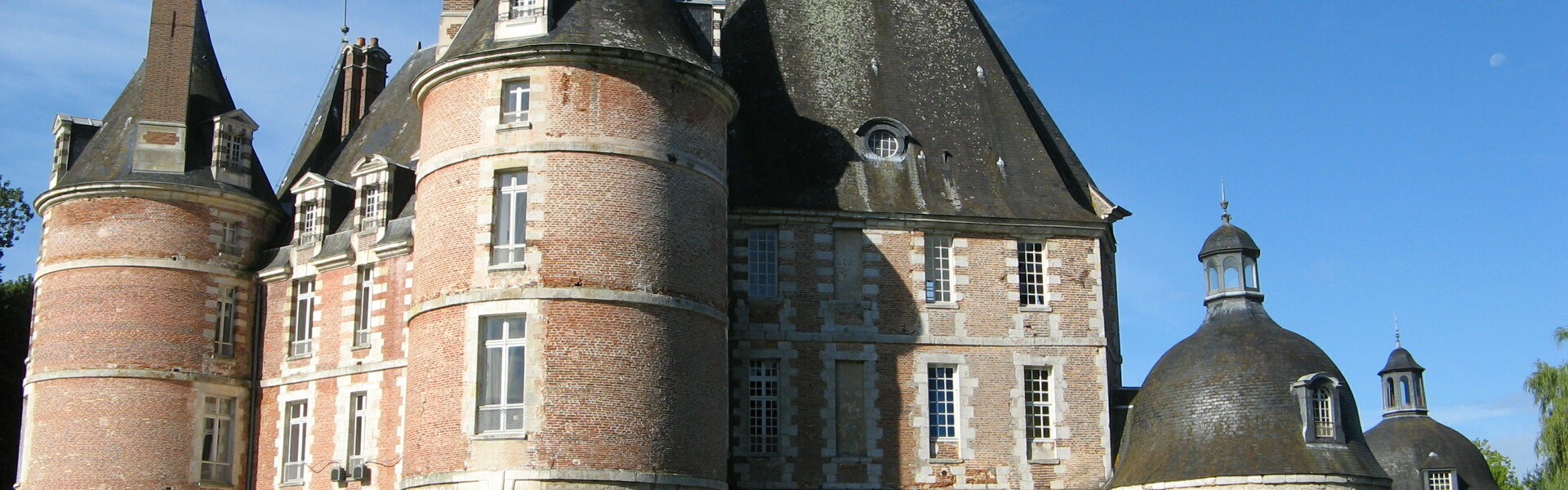 Mairie de Chateau-Renard - dans le Loiret - 45